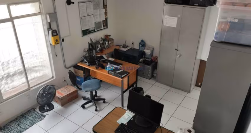 Sobrado com 04 dormitórios na região do Jabaquara