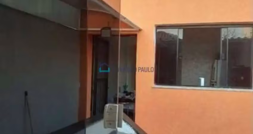 Sobrado de vila, 3 dormitórios,  na Vila Mariana !
