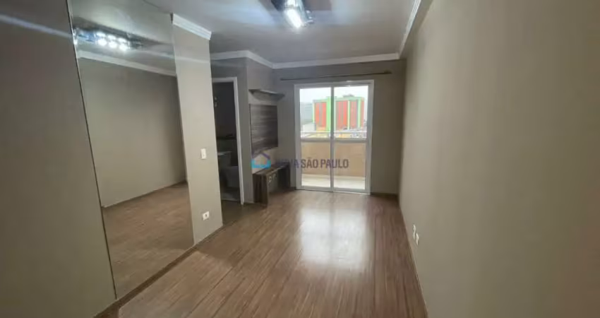 Apartamento Tatuapé com 2 domitórios e 1 vaga.