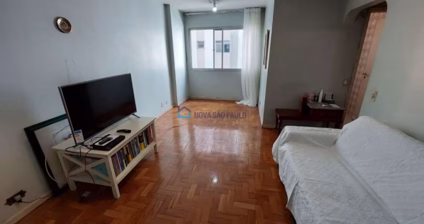 Apartamento a Venda  Moema 2 quartos
