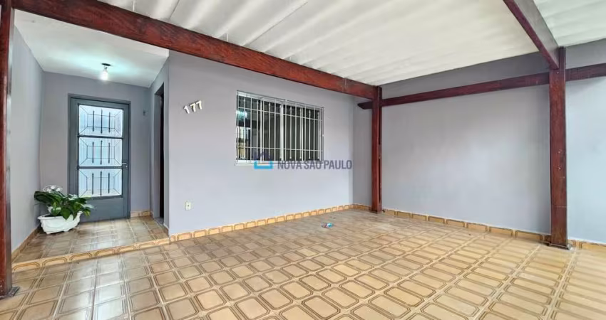 Sobrado à venda , 2 dormitórios,  2 vagas, 2 banheiros,95m2 , Água Funda
