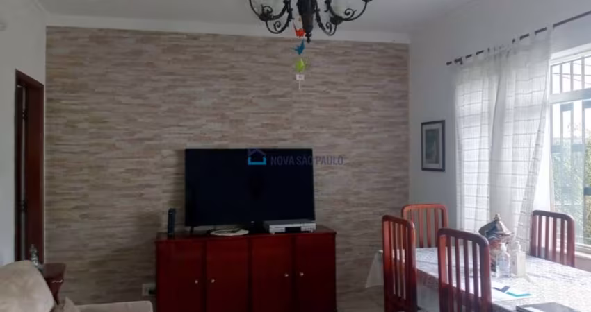 Casa Térrea 4 quartos próximo ao Metrô Saúde