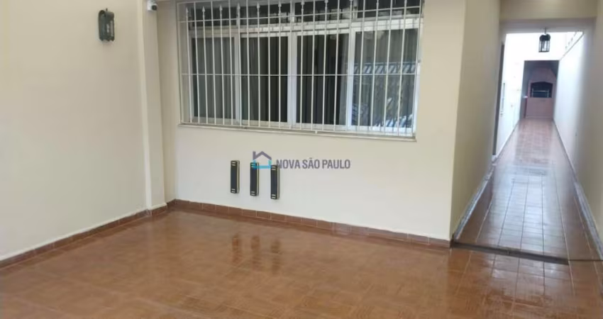Sobrado próximo a USP Cidade Universitária . 04 quartos (1 suíte) . 4 banheiros . 2 vagas . 150m a.c