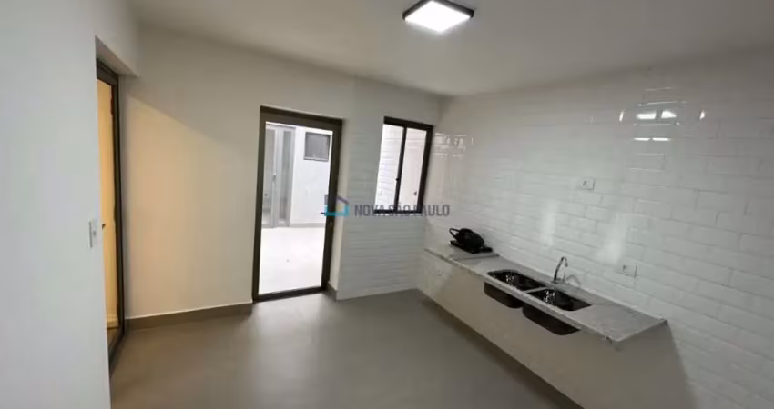 Sobrado  bela vista, 3 dormitórios, 2 varandas, 2 vagas, 241a.c
