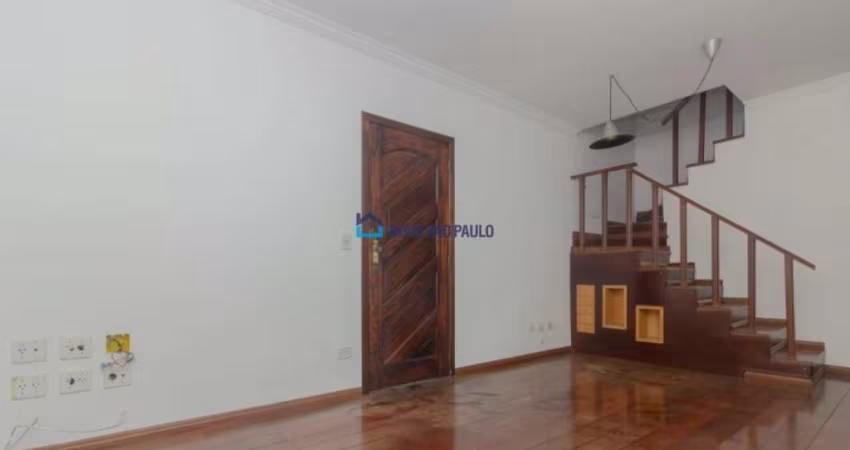 Sobrado na Chácara Klabin | 3 quartos (3 suítes) | próximo ao metrô