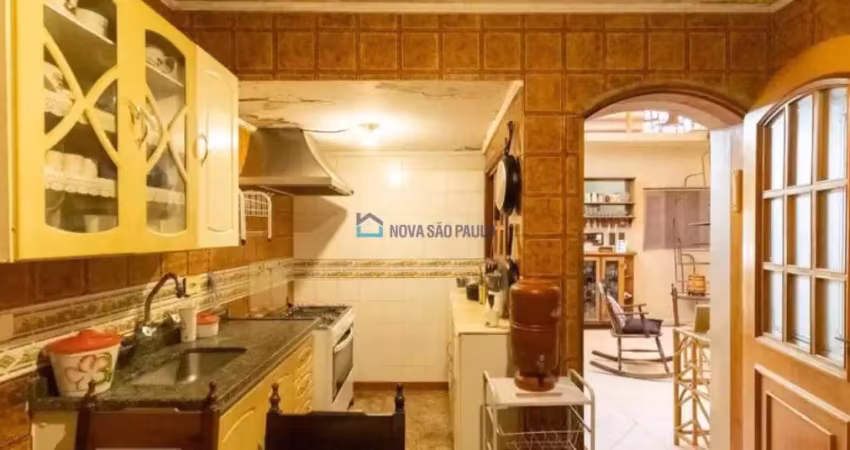 Casa grande  vila mariana 240m2 - 5 dormitórios, 1 suíte, 1 vaga em rua tranquila