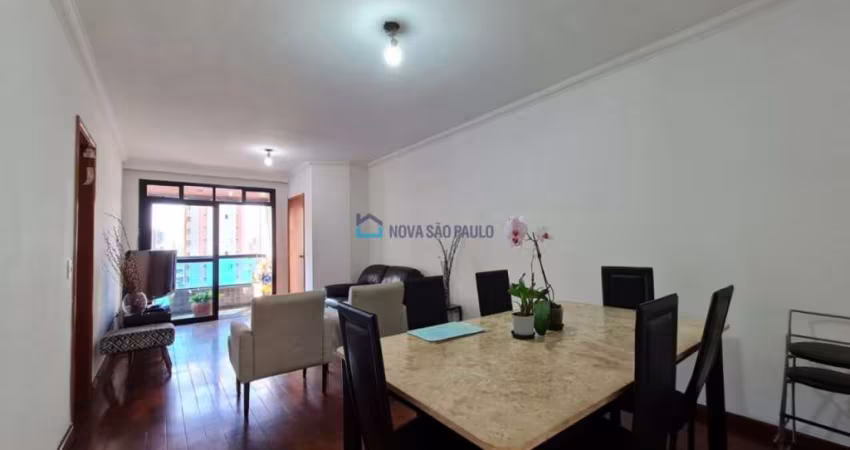 Apartamento à venda na Rua Guiratinga,