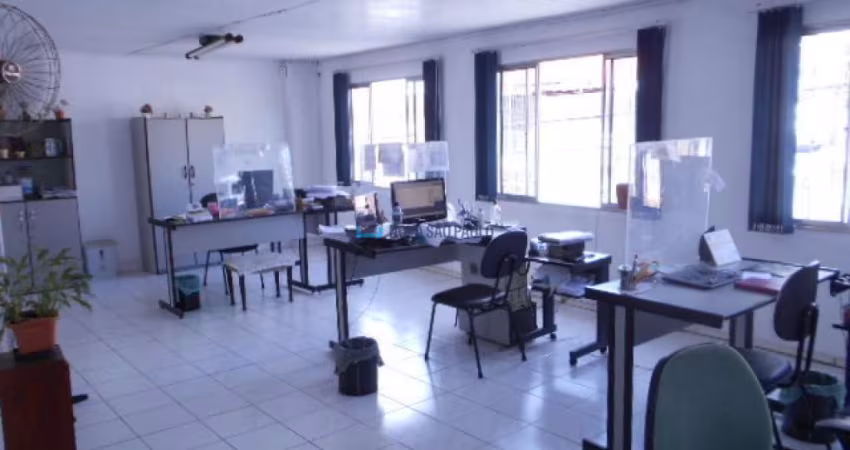 Sobrado residencial no Cambuci com 02 Dorms