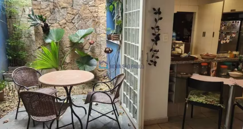 Casa com 3 quartos à venda na Rua Padre Machado, --, Vila Mariana, São Paulo