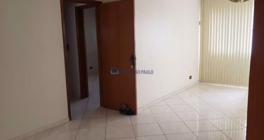 Apartamento à Venda na Saúde pronto para morar com 2 quartos e 1 vaga de garagem.