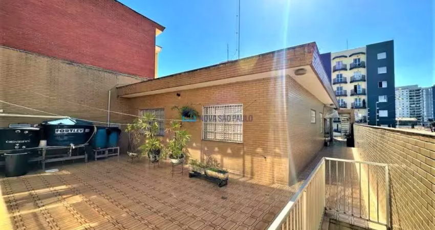 Casa com 3 dormitorios, suite e edicula no Sacomã.