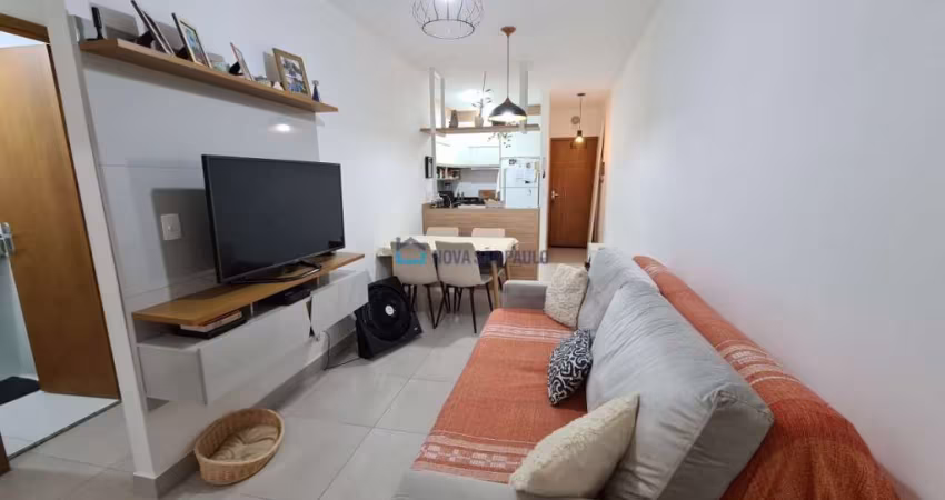 Apartamento a venda sem elevador na  região da Saúde