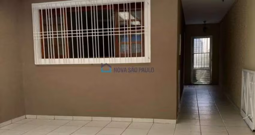 Sobrado com 03 dormitórios na região do Jabaquara