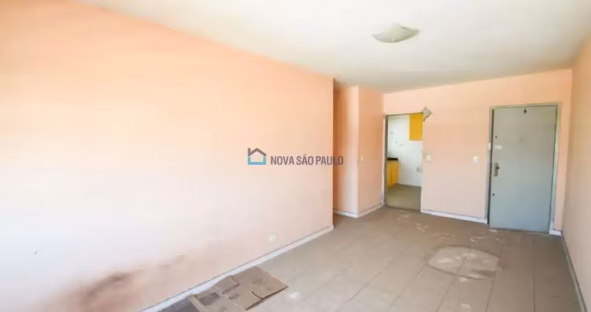 Apartamento com 90 m², 3 dorms e 1 vaga para 2 carros na saúde