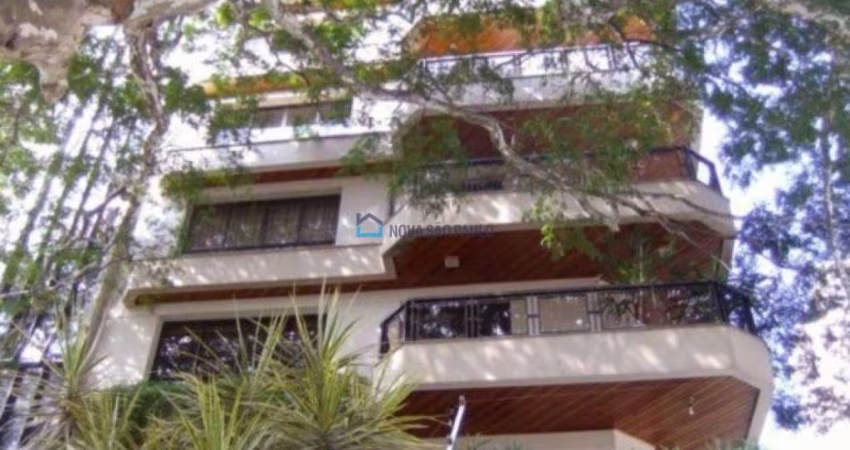 Apartamento à Venda com Sacada | Brooklin Novo| 4 Quartos Suites|4 vagas | Lazer| 1 por andar.