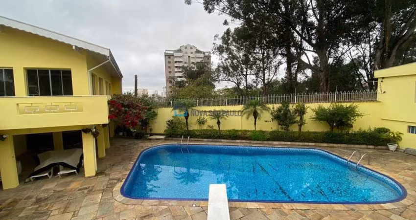 Sobrado Jardim da Saúde com 6 dormitorios, 6 suites  e 6 vagas