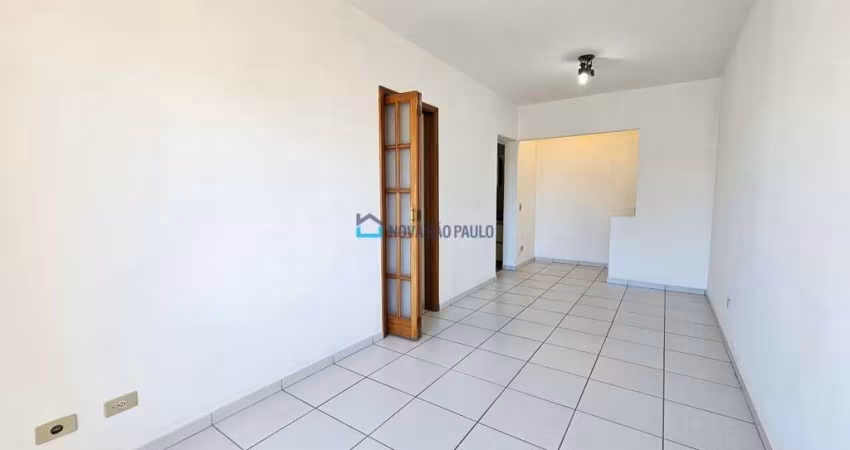 Apartamento à venda na Vila Clementino com 3 quartos, 1 vaga de garagem.