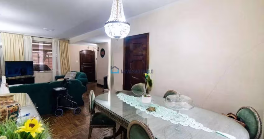 Venda. Planalto Paulista. Sobrado 150M². 4 quartos. 2 vagas