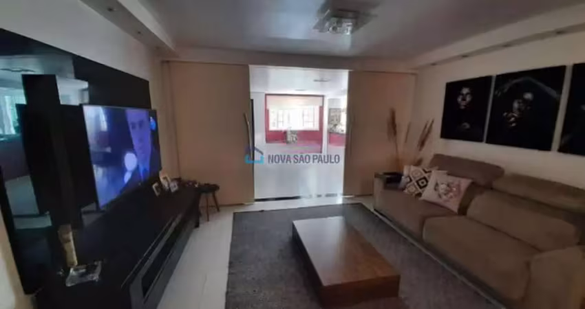 Casa sobrado para comprar com 4 quartos, 350m²