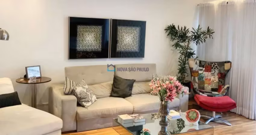 Casa de 307m², 4 Dormitórios, 4 Suítes, Ipiranga