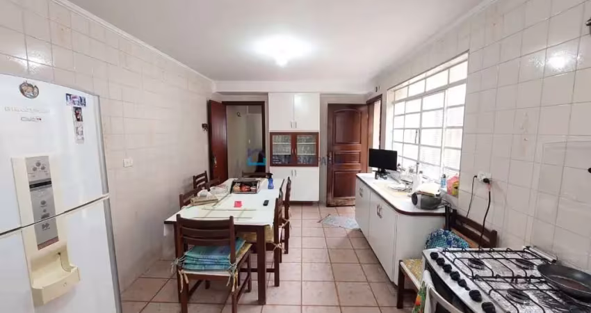 Sobrado com 3 dormitórios sendo 1 suíte, próximo do metro jabaquara