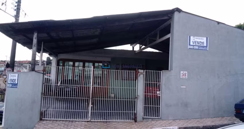 Casa Térrea com 5 dormitórios e 7 vagas no Jabaquara.