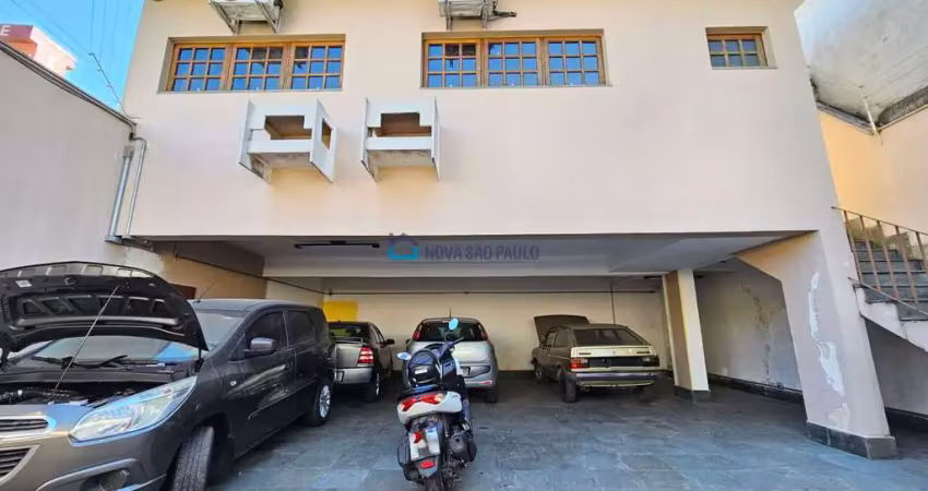 Casa com 3 dormitórios 1 suíte 8 vagas próximo ao metrô saúde