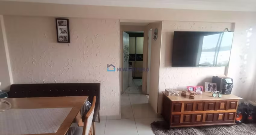 Apartamento Reformado 2 dormitórios  1 vaga