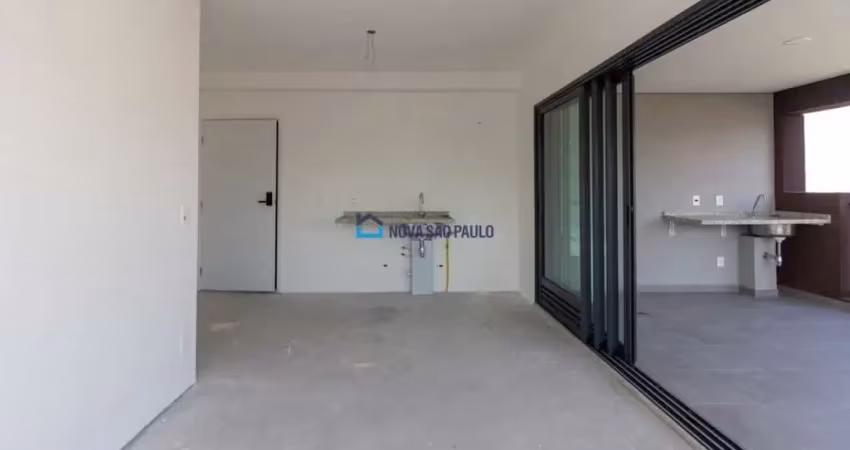 Paraíso - apartamento com 2 dormitórios, sendo 1 suíte, 1 vaga de garagem, com depósito na garagem