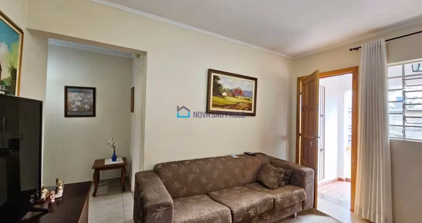 Casa com dois quartos perto do metrô