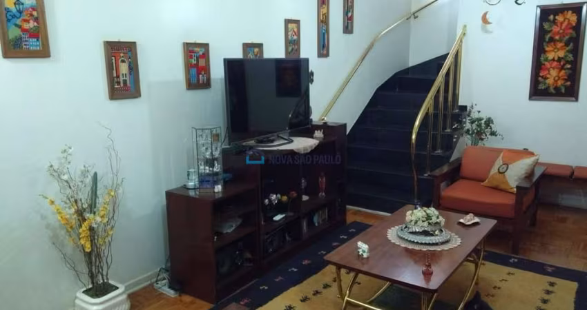 Sobrado 250m² - Cambuci - 2 Dormitórios, 2 vagas