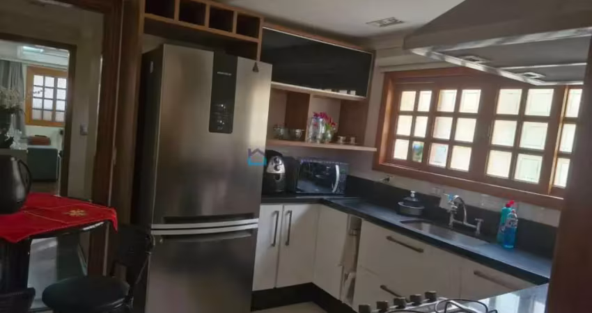 Casa com 3 quartos à venda na Rua Dom João Batista Neri, --, Jardim Itapura, São Paulo
