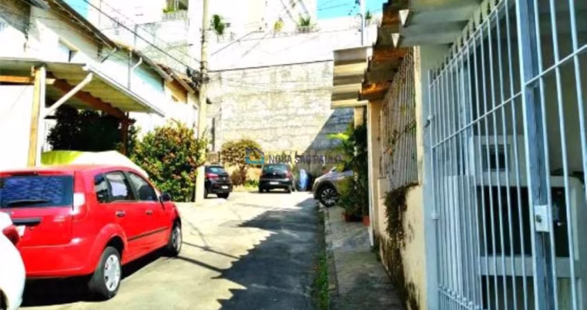 Casa de Vila de 85m² - Metrô Praça da Árvore