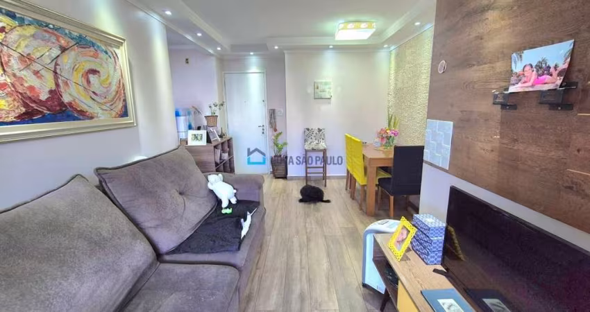 Apartamento Garden, ensolarado, pertinho do metrô Conceição na vila Guarani! Com quintal!!!
