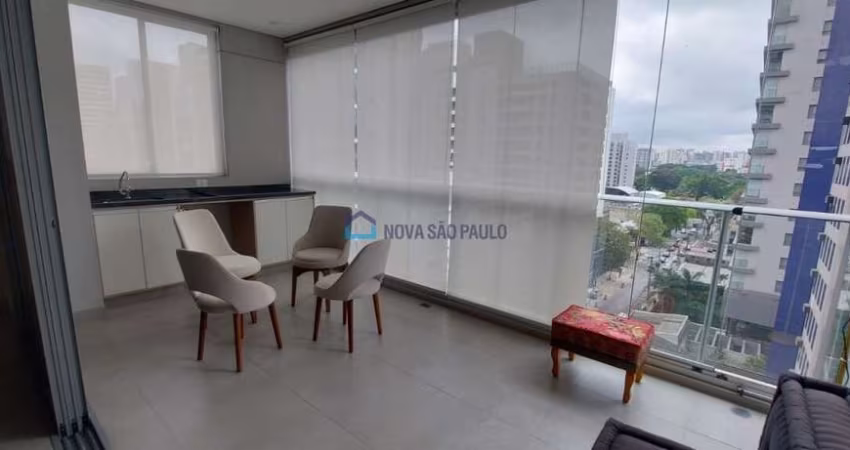 Studio Novo Moema, a 3 quadras do Metrô Moema, com 1 vaga de garagem