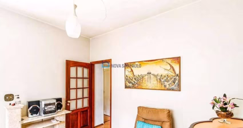 Casa à venda, 225m2, 3 quartos em Campo Belo!