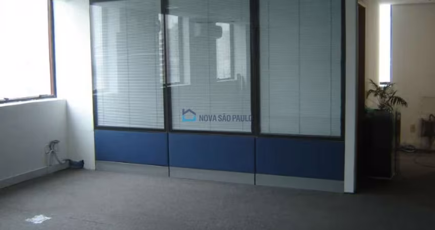 Sala comercial Jardim Paulista - 72m² - 2 Vagas