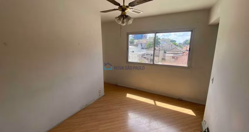 Apartamento 1 dormitorio, 1 vaga,  metro Santa Cruz!