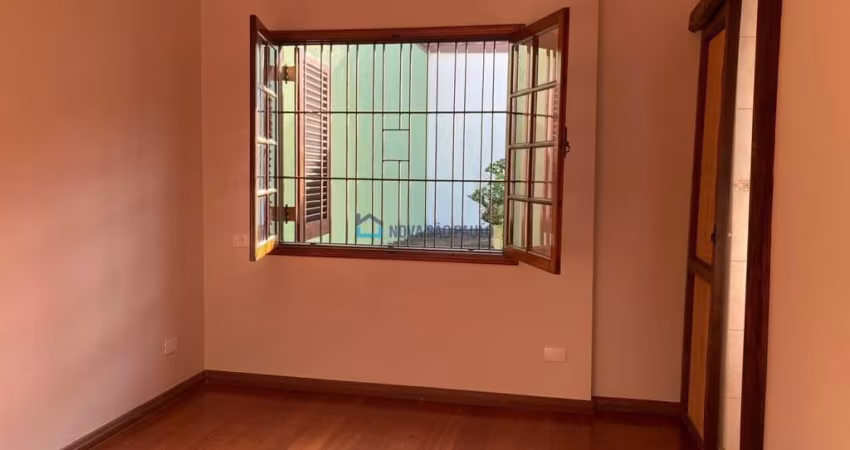 Parque Jabaquara - Casa com 2suíte, 4 dormitório, 3 vaga  de garagem, para venda