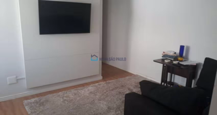 Apartamento 2 dormitórios mobiliado, 1 vaga, Próximo ao Metrô em Moema