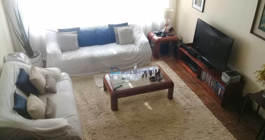Casa assobradada com 3 dormitórios sendo 1 suíte - Rua Porto Martins - Brooklin