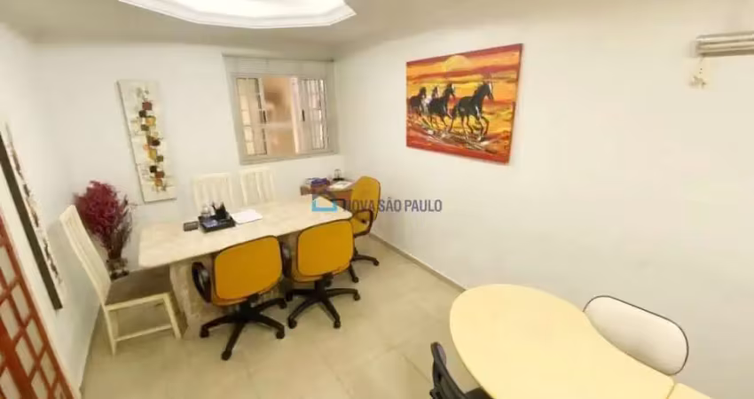 Casa com 4 quartos à venda na Rua Lydia Simões Cabral, --, Indianópolis, São Paulo