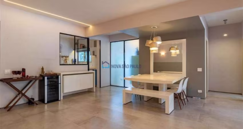Apartamento Reformado no Itaim Bibi