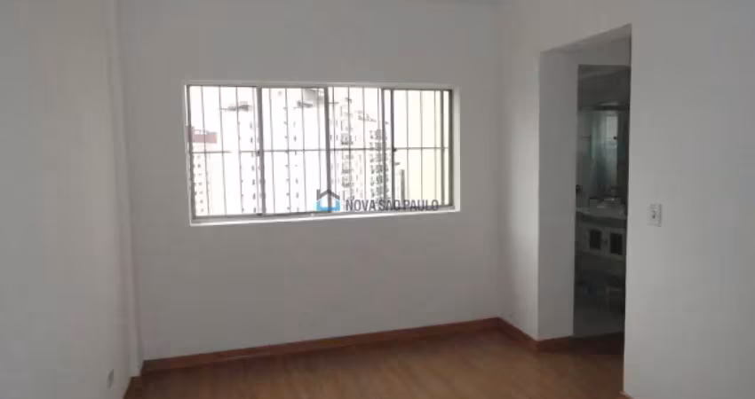 Apartamento 2 dormitórios próximo ao metro jabaquara
