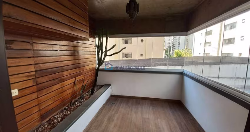 Apartamento 2 dormitórios, suíte, 1 vaga - Moema