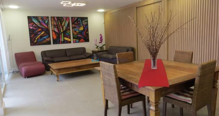 Casa à venda no Planalto Paulista com  4 quartos Suítes, 4 Vagas de Garagem.