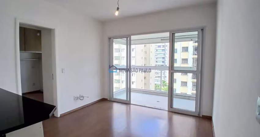 Apartamento Seminovo próximo  Metrô Praça Arvore