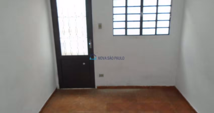 Sobrado à Venda: 56 m² + Casa: 70 m² (Vila Fachini)