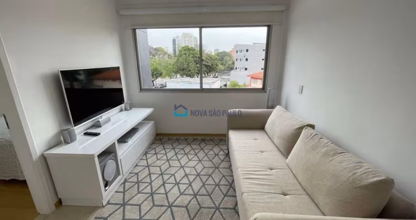 Apartamento com 01 dormitórios na região da Vila Guarani.