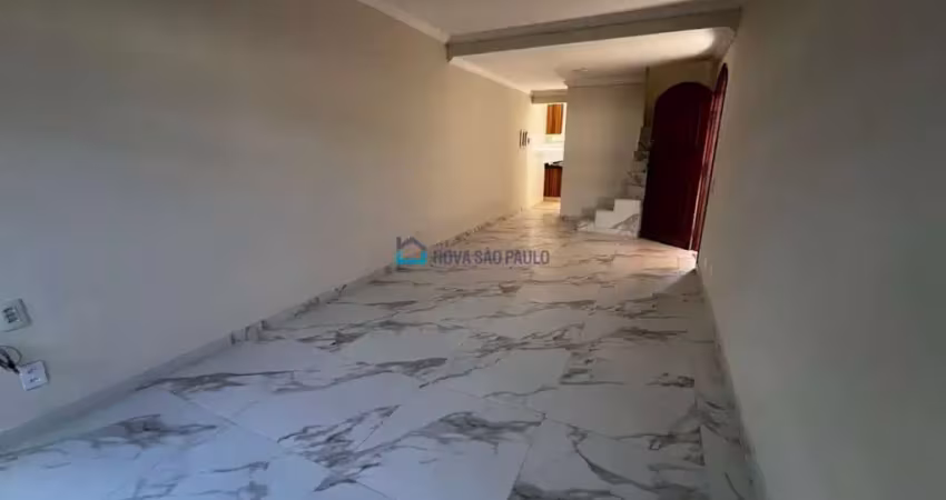 Sobrado à venda no parque jabaquara, 2 quartos e 2 vagas.